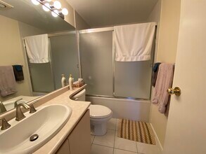2668 Ash St in Vancouver, BC - Building Photo - Building Photo
