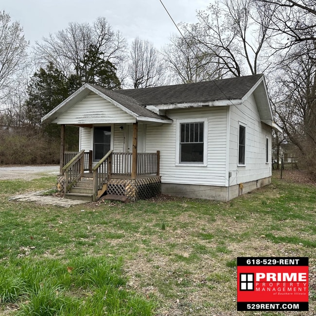 property at 911 W Sycamore St