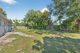 3408 Poinciana St in Naples, FL - Building Photo - Building Photo
