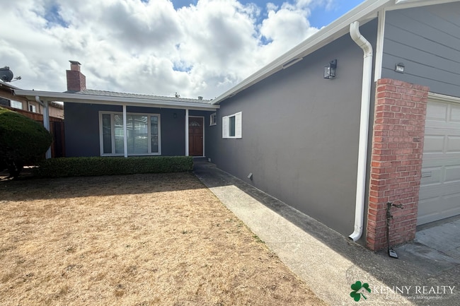 278 Holly Ave in South San Francisco, CA - Building Photo - Building Photo