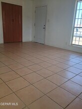 3415 Wickham Ave in El Paso, TX - Building Photo - Building Photo