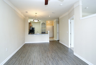 Rose Heights Apartments in Raleigh, NC - Building Photo - Interior Photo