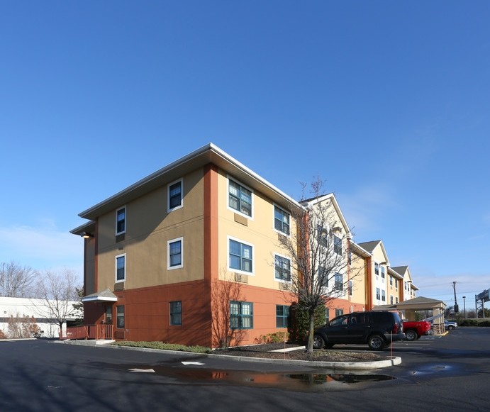 Extended Stay America in Cherry Hill, NJ - Building Photo