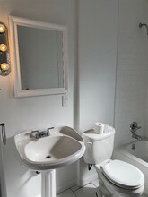 5535 Kamin St in Pittsburgh, PA - Foto de edificio - Building Photo