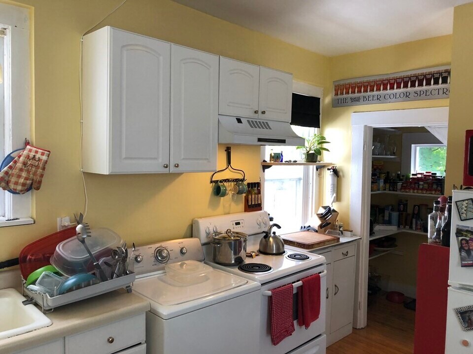 30 Riverdale St-Unit -1 in Boston, MA - Building Photo