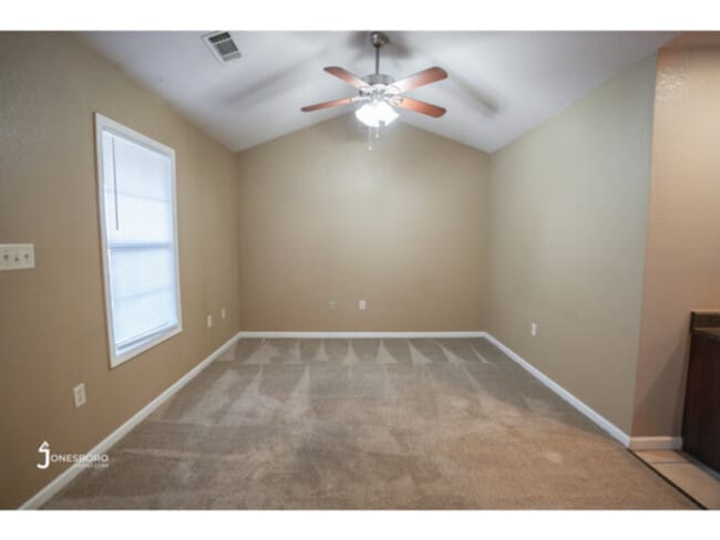 1616 Latourette Ln in Jonesboro, AR - Building Photo - Building Photo