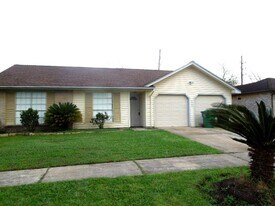 7223 Sharpsburg Dr in Richmond, TX - Building Photo