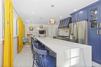 570 Bedford Rd in Mt Kisco, NY - Building Photo - Building Photo