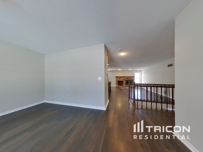 property at 5117 NW Walden Dr