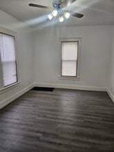 967 Davis St in Akron, OH - Building Photo - Building Photo