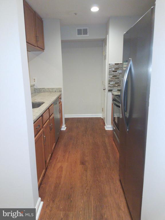 9812 Lake Point Ct in Upper Marlboro, MD - Building Photo - Building Photo