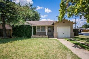 3019 47th St in Lubbock, TX - Building Photo