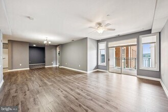440 Belmont Bay Dr in Woodbridge, VA - Building Photo - Building Photo
