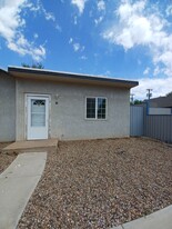 1001 Pile St in Clovis, NM - Building Photo