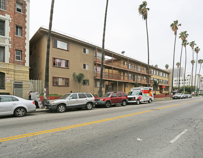 Henry Weiss Apartments in Los Angeles, CA - Building Photo - Building Photo