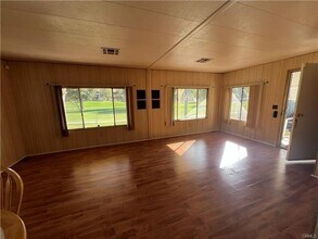 30801 Paradise Palm Ave in Homeland, CA - Building Photo - Building Photo