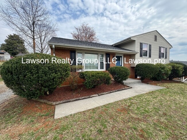 918 Ingleside Ln in Salem, VA - Building Photo - Building Photo