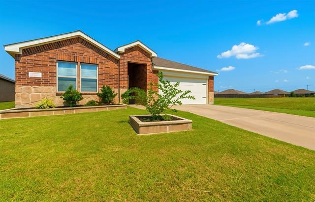 2916 Peppergrass St in Royse City, TX - Building Photo