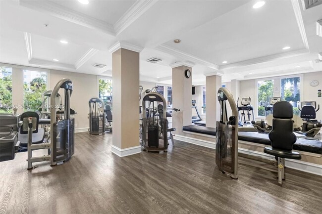 533 NE 3rd Ave in Fort Lauderdale, FL - Building Photo - Building Photo