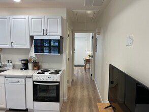 637 Columbus Dr in Savannah, GA - Building Photo - Building Photo