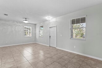 17378 Cruiser Bnd in Land O Lakes, FL - Building Photo - Building Photo