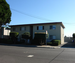 5446 Shasta Ave Apartments