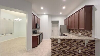 1088 Avila Ln in Orlando, FL - Building Photo - Building Photo
