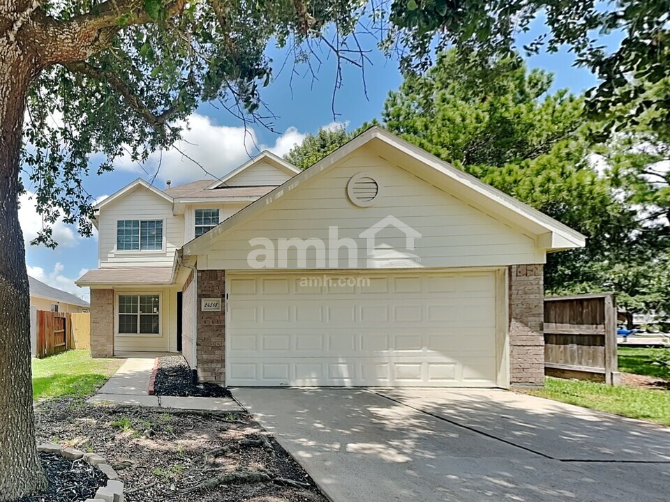 24518 Cypresspark Glen Ln in Hockley, TX - Building Photo