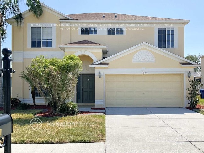 property at 1807 Sweetspire Dr
