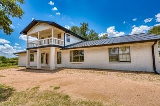 6552 CR 403 in Valley Spring, TX - Building Photo - Building Photo