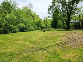 7730 Ravenna Rd in Hudson, OH - Building Photo - Building Photo