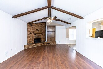 8304 Fremont Ave in Lubbock, TX - Building Photo - Building Photo