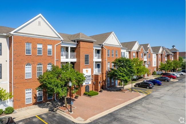 property at 1901 N Lincoln Ave