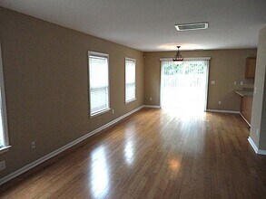 1041 Kings Mountain Ln in Gastonia, NC - Foto de edificio - Building Photo