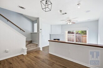 11821 Bittern Hollow in Austin, TX - Building Photo - Building Photo