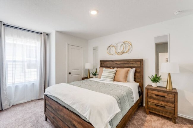 728 Opossum Trl in New Braunfels, TX - Building Photo - Building Photo