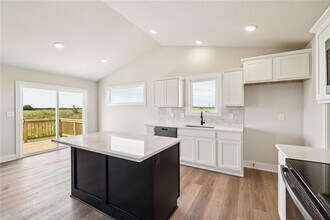 1440 Werthman Drive in Waukee, IA - Building Photo - Building Photo