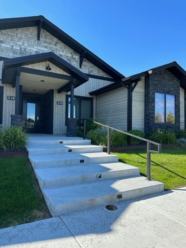 property at 31 Highnoon Way Unit C