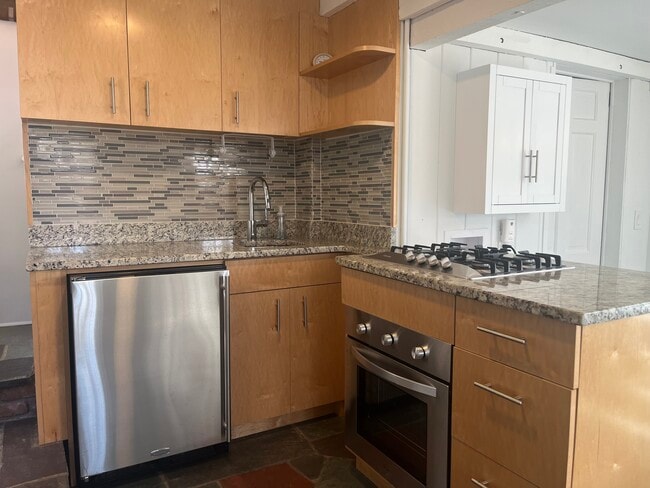 161 Good Hill Rd, Unit Cottage