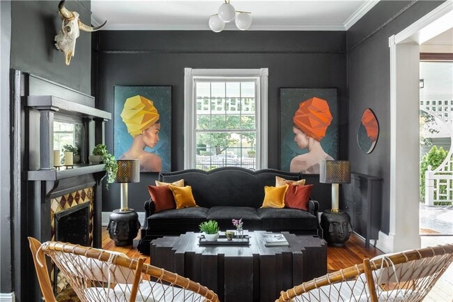 property at 383 Park Ave SE
