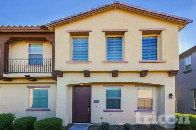 property at 12564 W Hummingbird Terrace