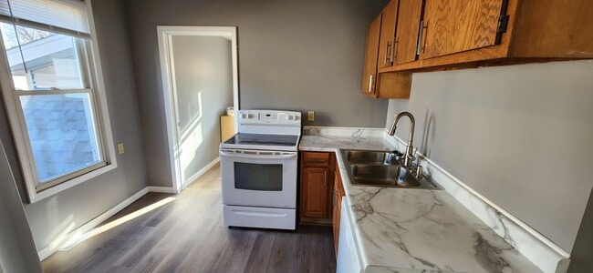 812 Cameron Ave in La crosse, WI - Building Photo - Building Photo