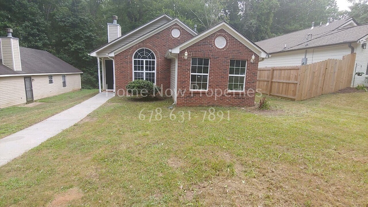 4044 Blanton Ave SW in Atlanta, GA - Building Photo