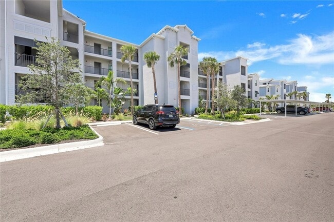 14051 Heritage Landing Blvd, Unit 524 in Punta Gorda, FL - Building Photo - Building Photo