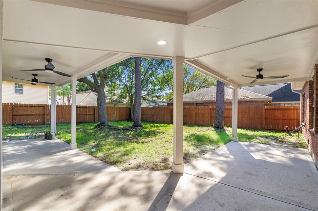 7814 Timberline Run Ln in Houston, TX - Building Photo