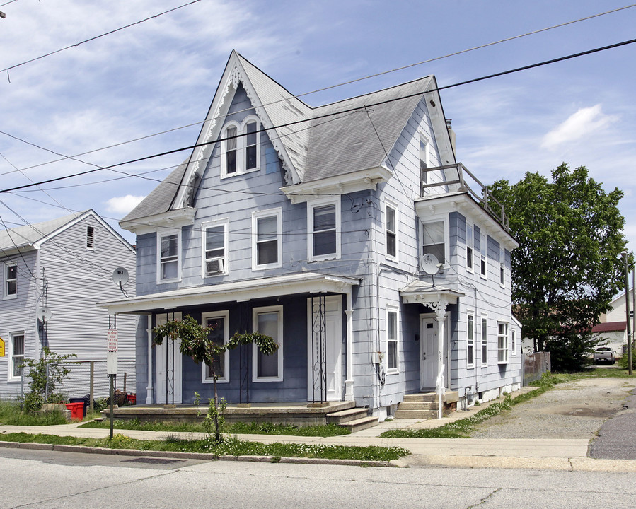 613-615 Buck St in Millville, NJ - Building Photo