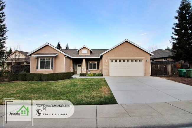 1447 Jen Way in Redding, CA - Building Photo - Building Photo