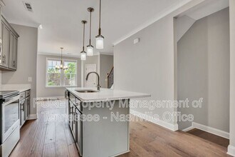 201 Burns Ave in Nashville, TN - Building Photo - Building Photo