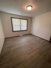 1608 N 59th Plz, Unit 1608 in Kansas City, KS - Building Photo - Building Photo