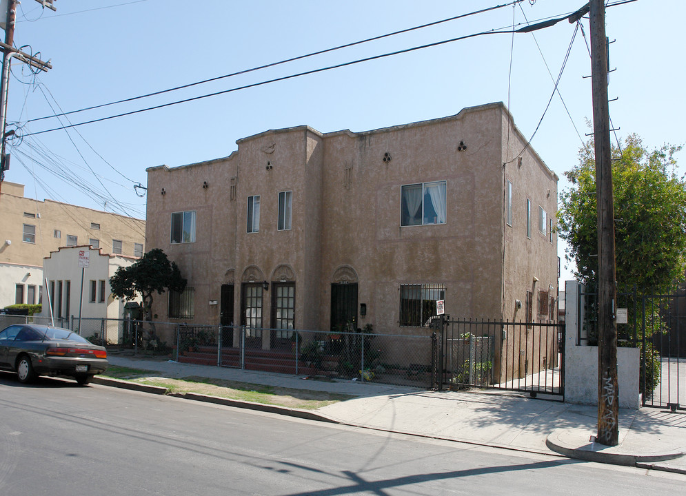 4450 E Burns Ave in Los Angeles, CA - Building Photo